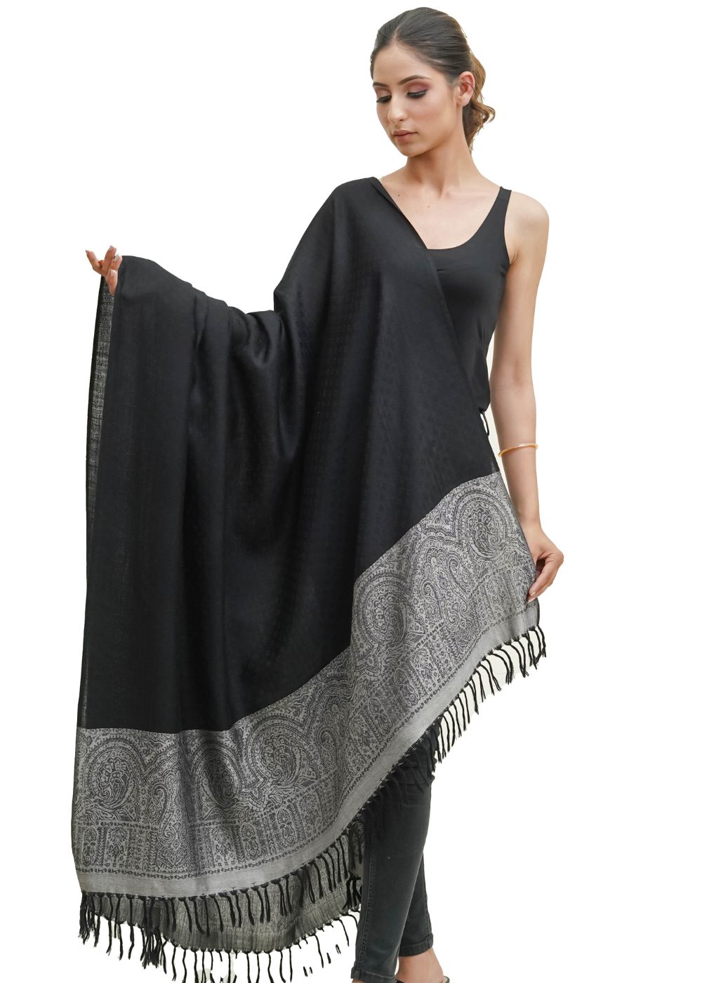 SILK WOOL JACQUARD SHAWL WITH ELEGANT PALLA