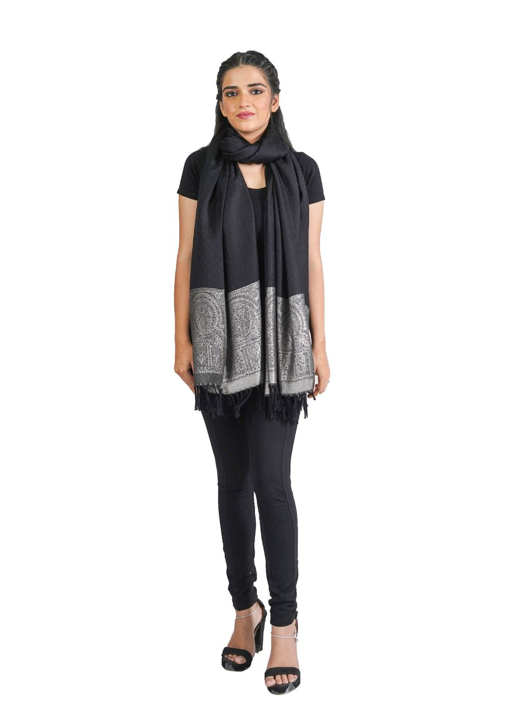 SILK WOOL JACQUARD STOLE WITH ELEGANT PALLA