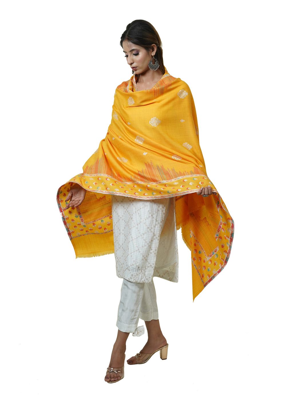 IKAT PATTERN WOVEN SHAWL WITH SUPER SOFT MERINO WOOL DECORATED WITH ZARI