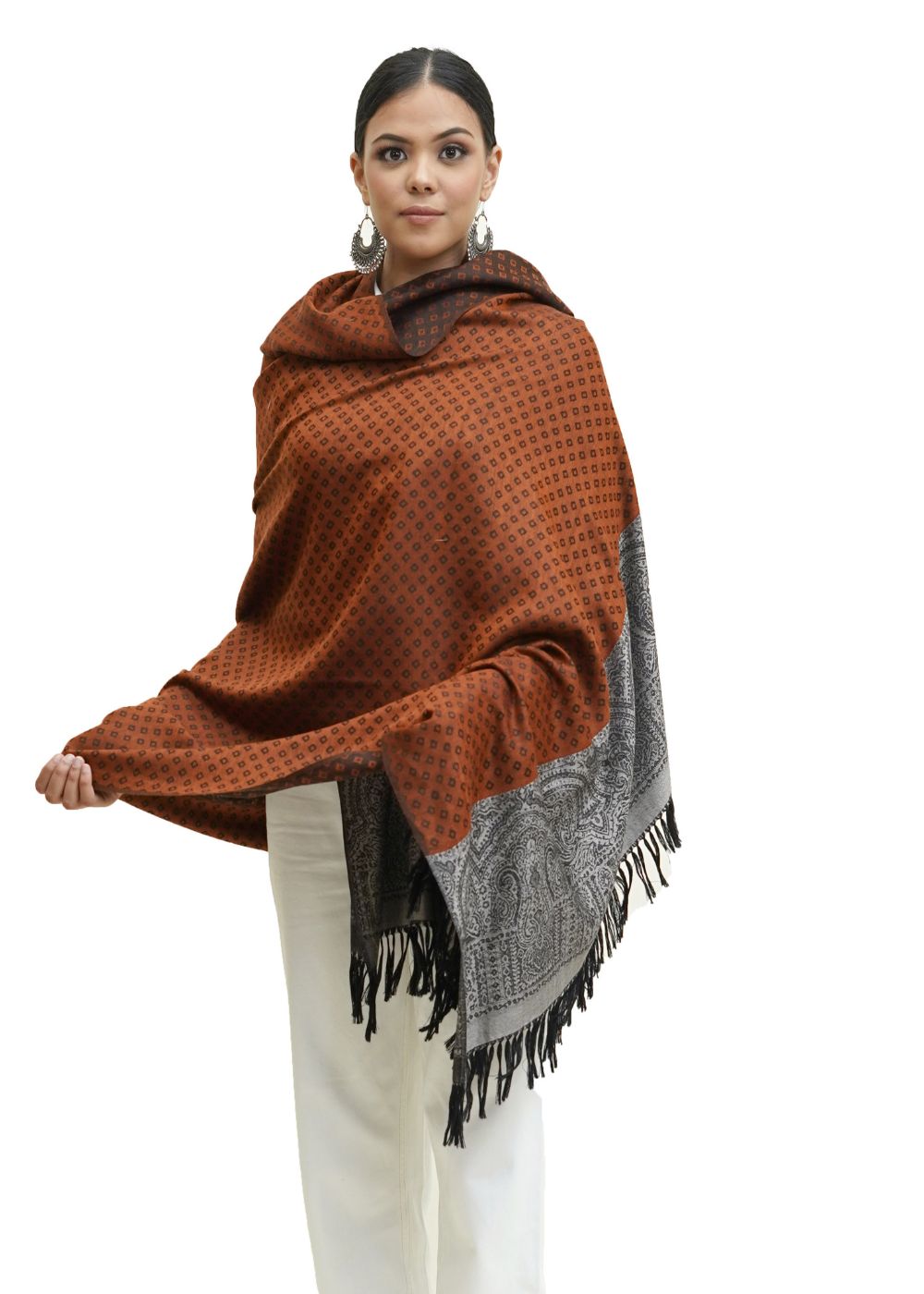 SILK WOOL JACQUARD SHAWL WITH ELEGANT PALLA