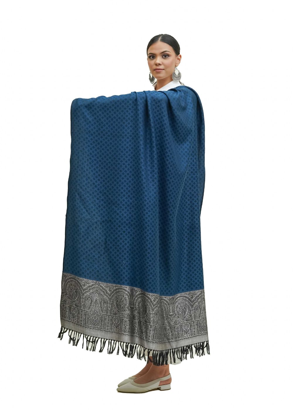 SILK WOOL JACQUARD SHAWL WITH ELEGANT PALLA