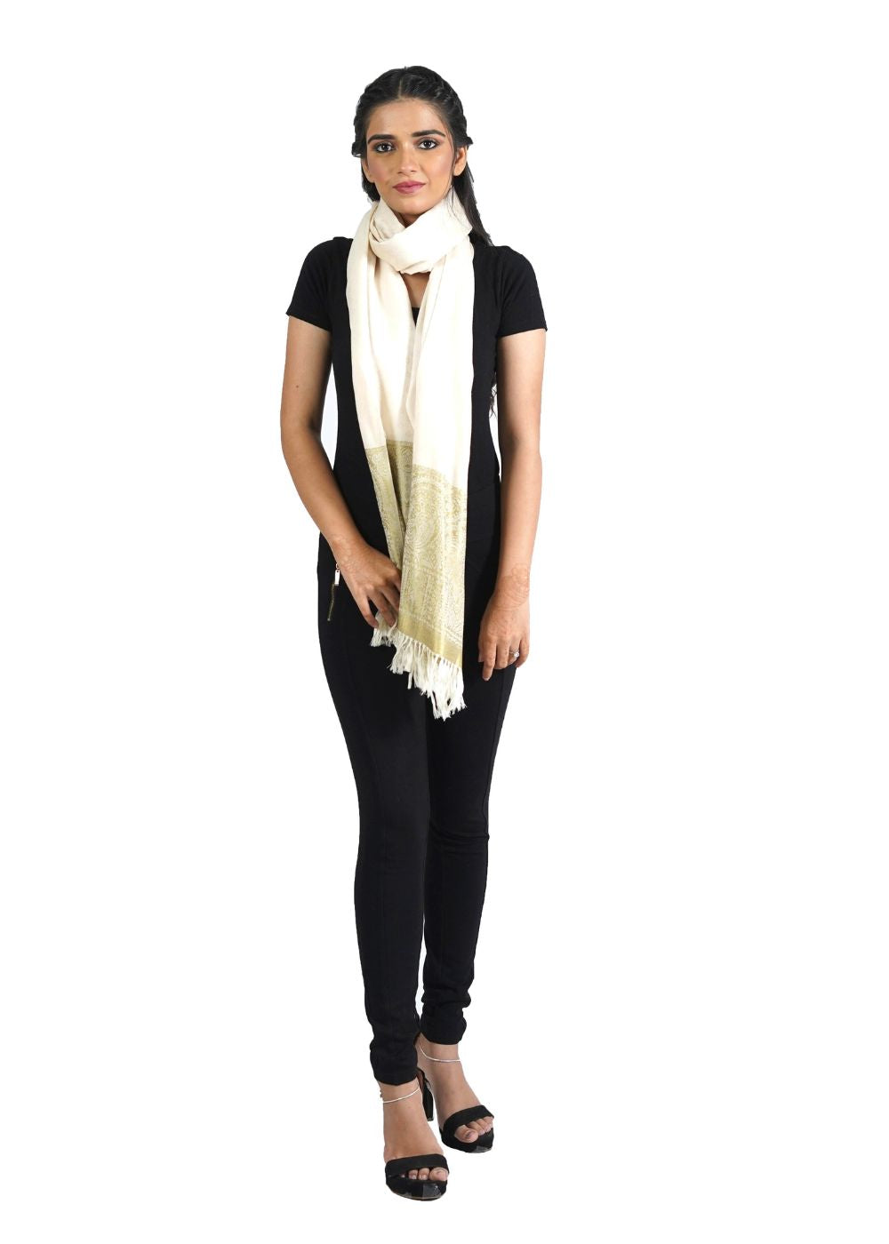 SILK WOOL JACQUARD STOLE WITH ELEGANT PALLA