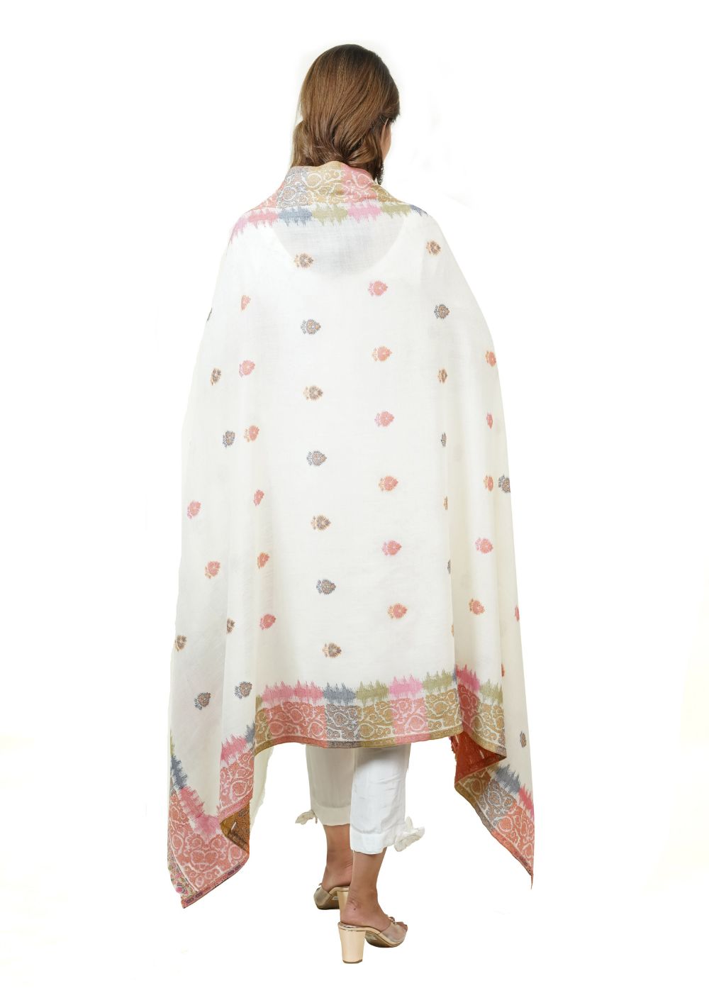 WHITE IKAT PATTERN WOVEN SHAWL WITH SUPER SOFT MERINO WOOL