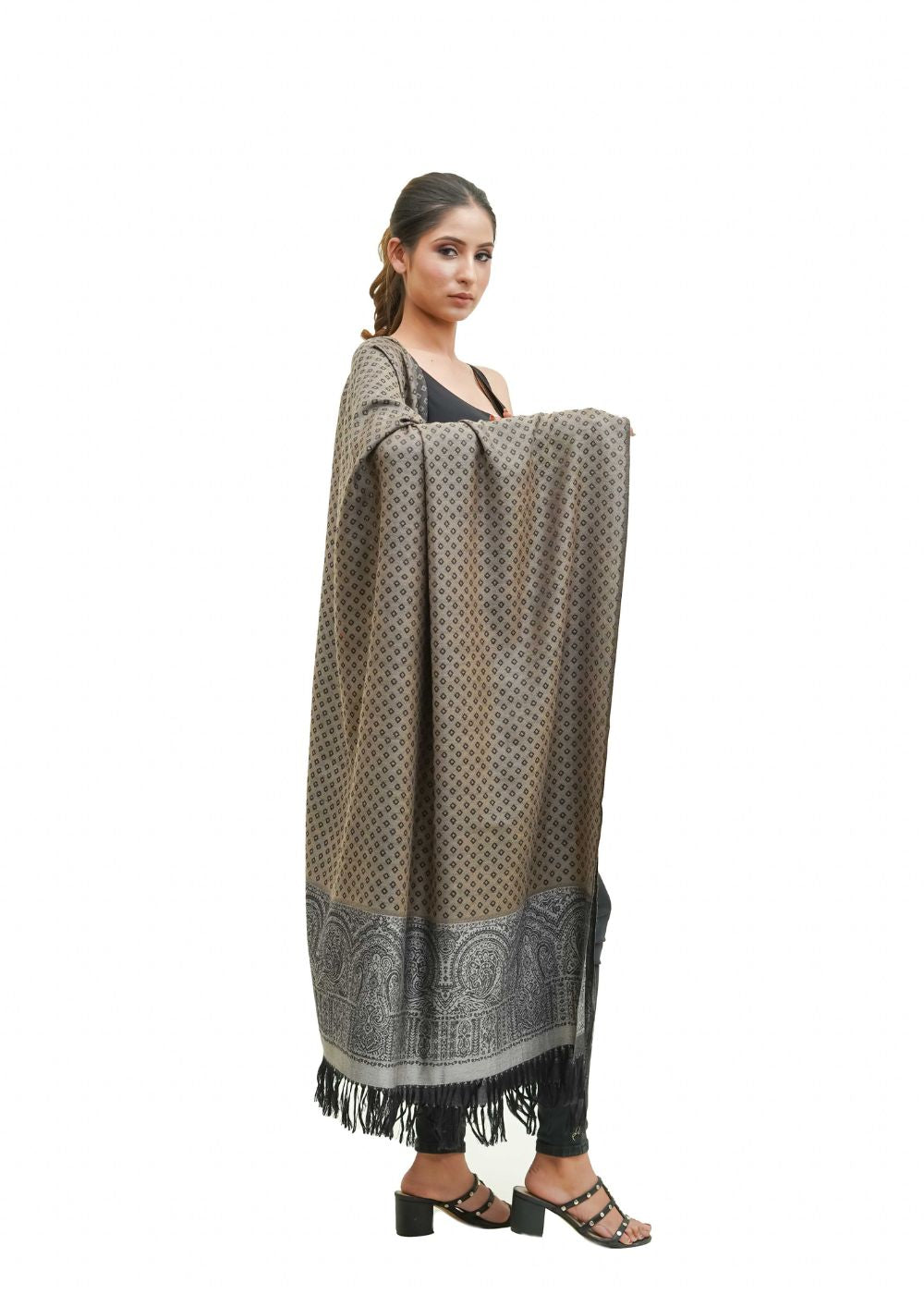 SILK WOOL JACQUARD SHAWL WITH ELEGANT PALLA