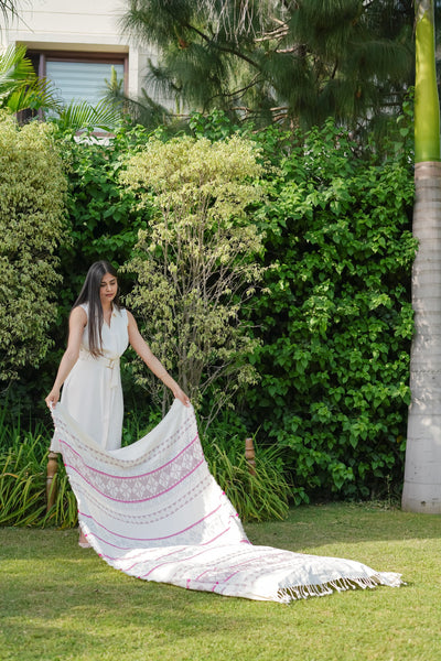 FOUTA /THROW - IKAT