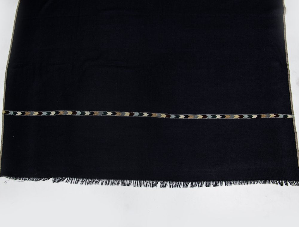 EXTRA FINE MERINO WOOL GENTS SHAWL WOVEN ON HANDLOOM WITH INTRICATE KULLU BORDER