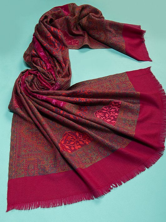 CHAIN STITCH EMBROIDERY ON MAGENTA PINK PURE WOOL JAMAWAR SHAWL