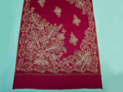 CHAIN STITCH EMBROIDERY ON MAGENTA PINK PURE WOOL JAMAWAR SHAWL