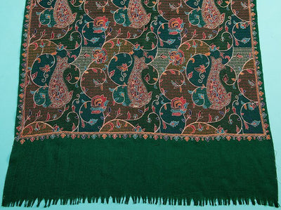 MULTI HEAD EMBROIDERY JAMA ON  BOTTLE GREEN  PURE WOOL PLAIN STOLE