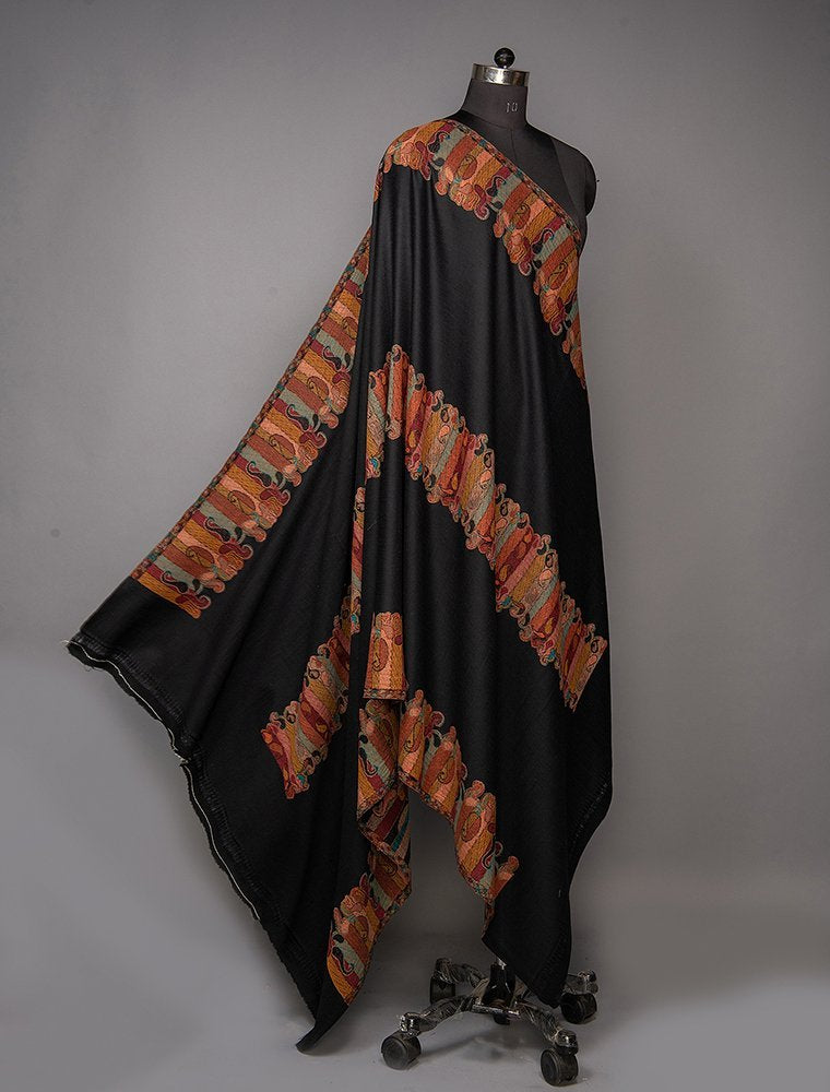 BLACK FINE WOOL IKAT SHAWL