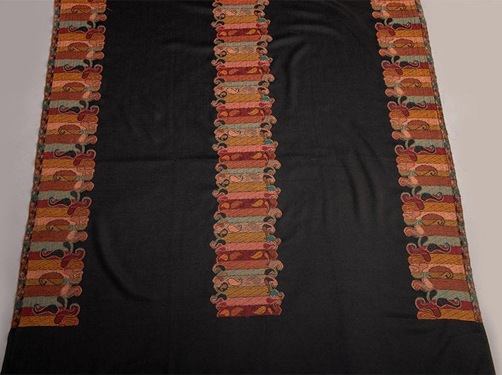 BLACK FINE WOOL IKAT SHAWL