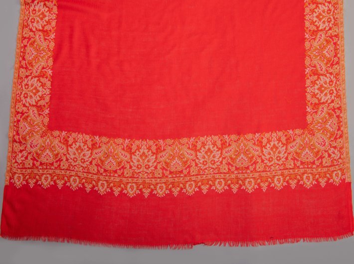 ULTRA SOFT MERINO WOOL WOVEN KANI SHAWL