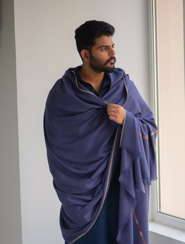 EXTRA FINE MERINO WOOL GENTS SHAWL WOVEN ON HANDLOOM WITH INTRICATE KULLU BORDER