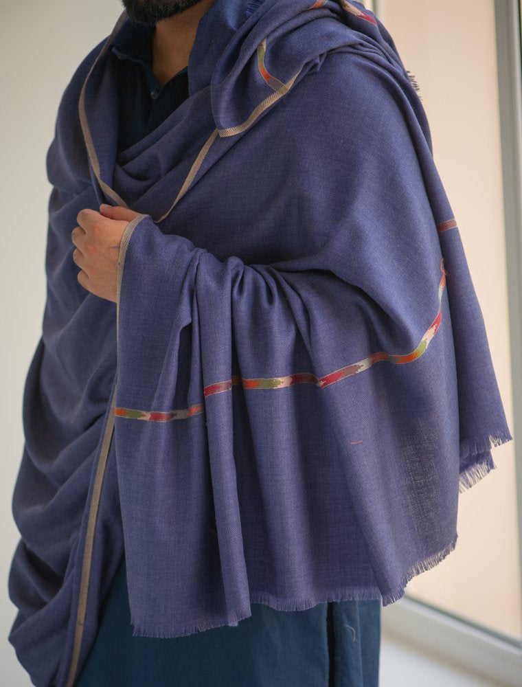 EXTRA FINE MERINO WOOL GENTS SHAWL WOVEN ON HANDLOOM WITH INTRICATE KULLU BORDER